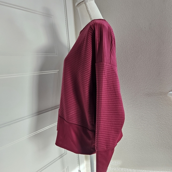 Nike Women's Burgundy Sweater, Size M - Picture 2 of 11